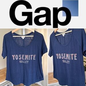 Gap Women’s Navy Blue Yosemite Valley Short Sleeve T-shirt Size M